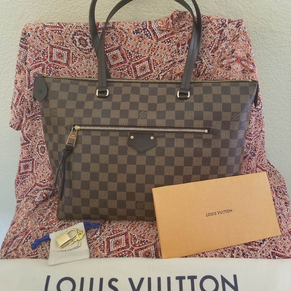 SOLD! Louis Vuitton Iena MM Damier Ebene